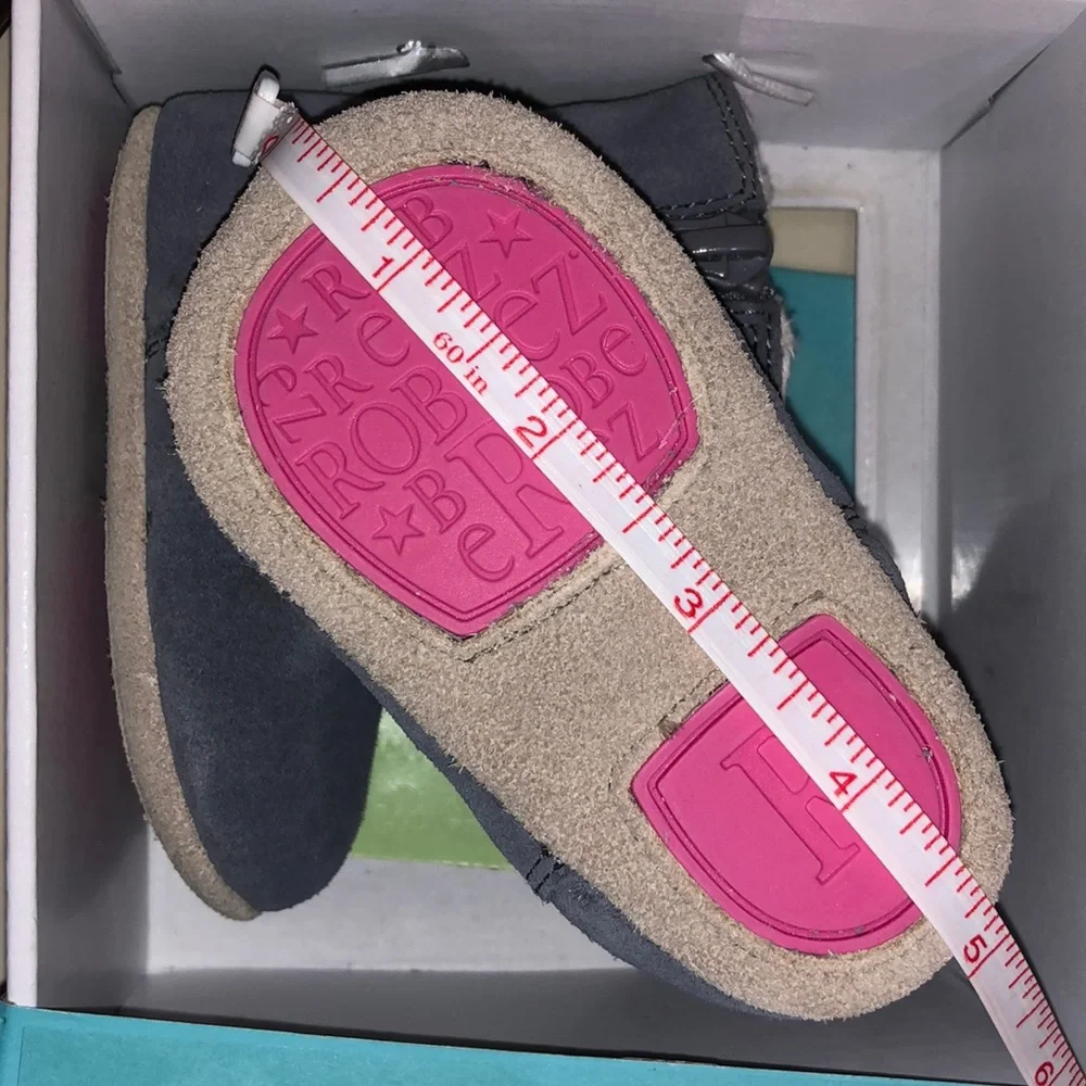 Robeez Mini Shoez Gray Boots